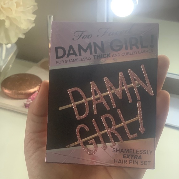 Too Faced Damn Girl Hair Pin (RARE!!) - Picture 2 of 3